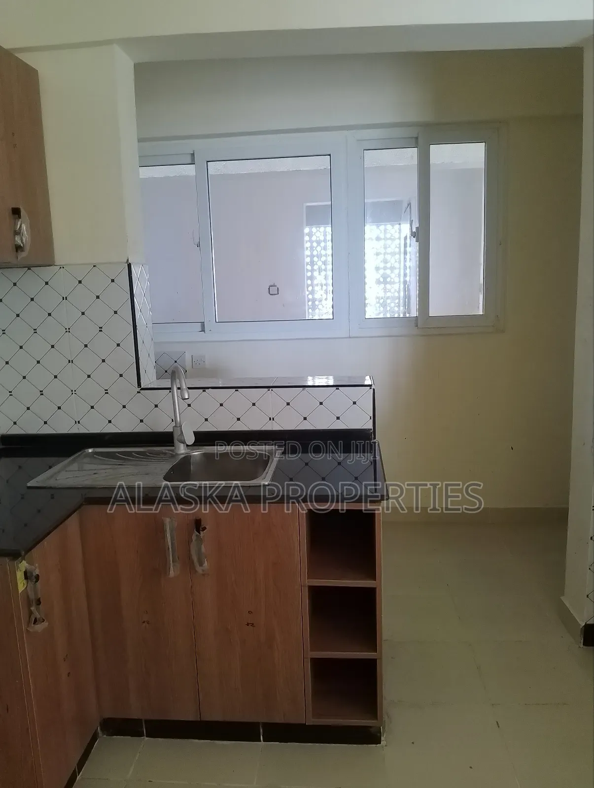 3bdrm Apartment in Nyali Estate for sale in Nyali