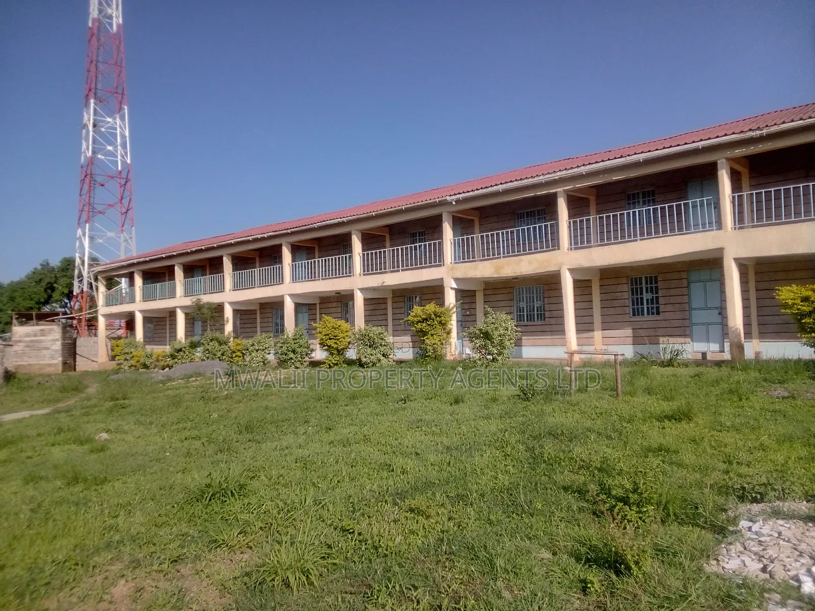 School Compound for Rent,Kitui in Township