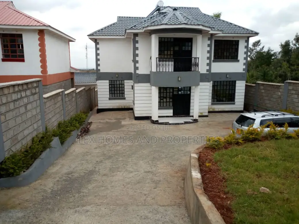 4bdrm Maisonette in Rimpa for sale in Rimpa