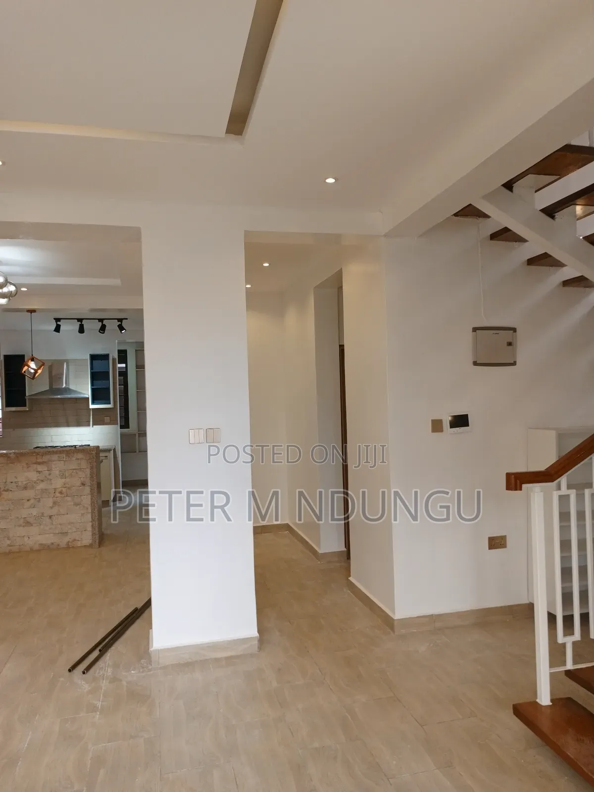 4bdrm Maisonette in Membley for rent in Membley Estate