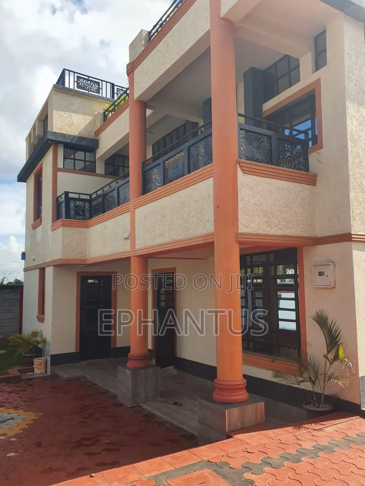 6bdrm Maisonette in Mugutha, Ruiru for sale in Ruiru