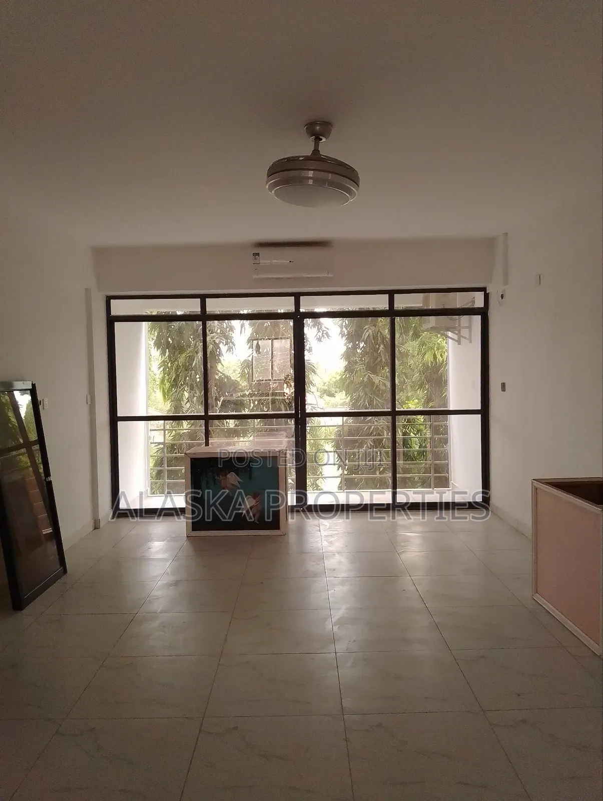 3bdrm Apartment in Nyali Estate for sale in Nyali