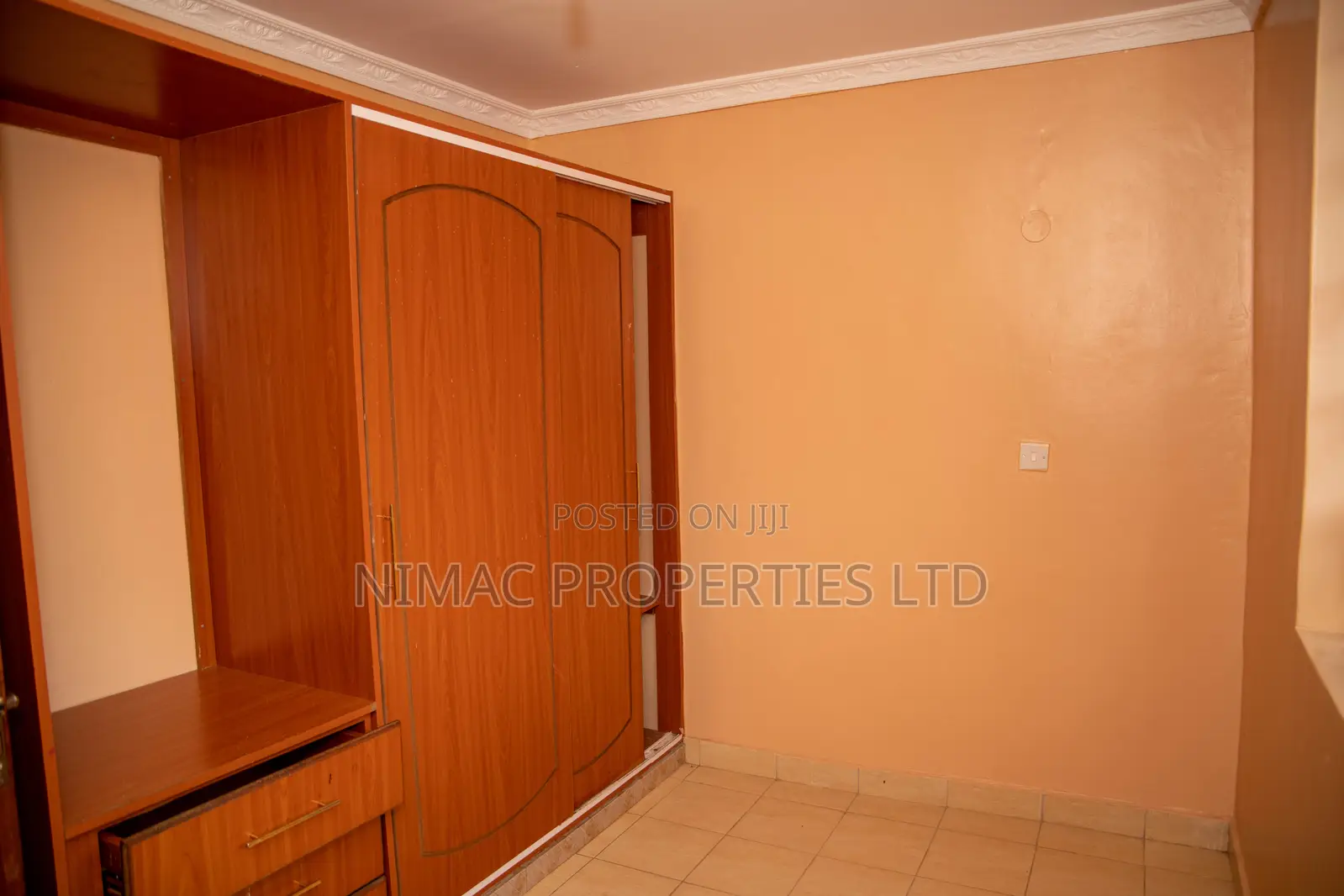 2bdrm Apartment in Canaan Street, Happy Valley Estate for rent in Happy Valley Estate