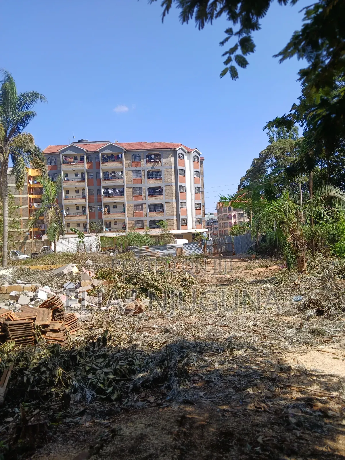 Safaripark 1acre Selling at 158M in Roysambu