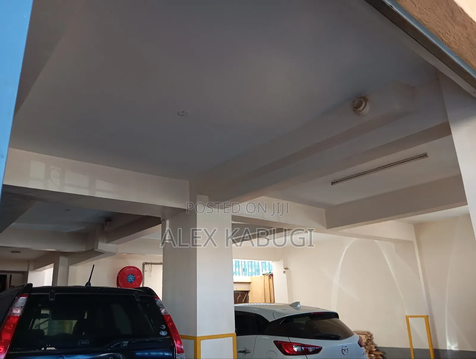 1bdrm Block of Flats in Kasarani, Roysambu for sale in Roysambu