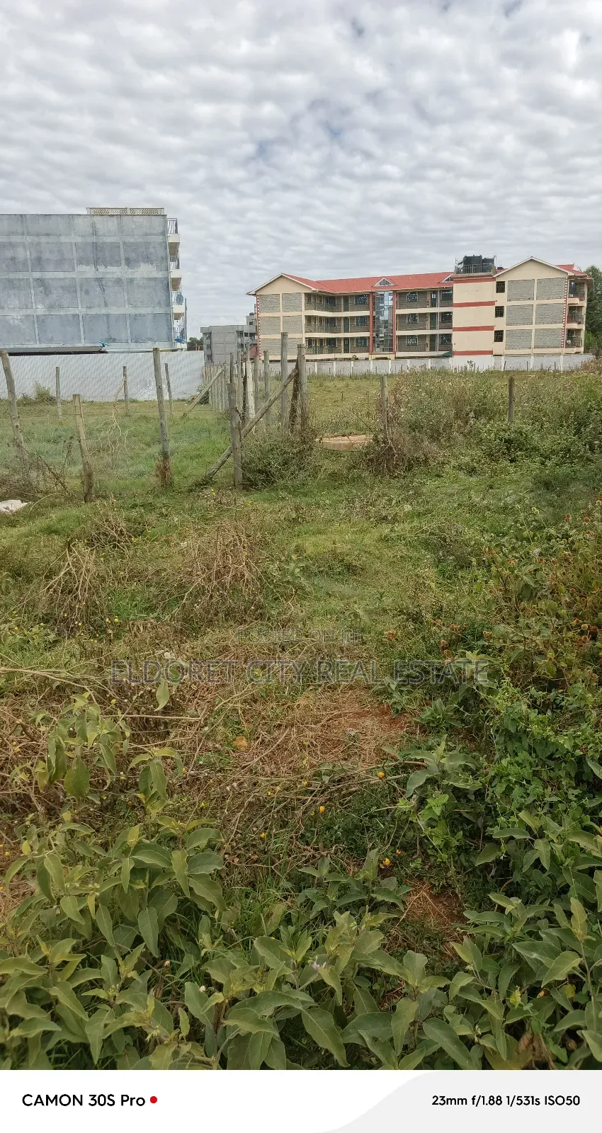 1/8 Plot Annex Touching Tarmac With Title in Eldoret CBD