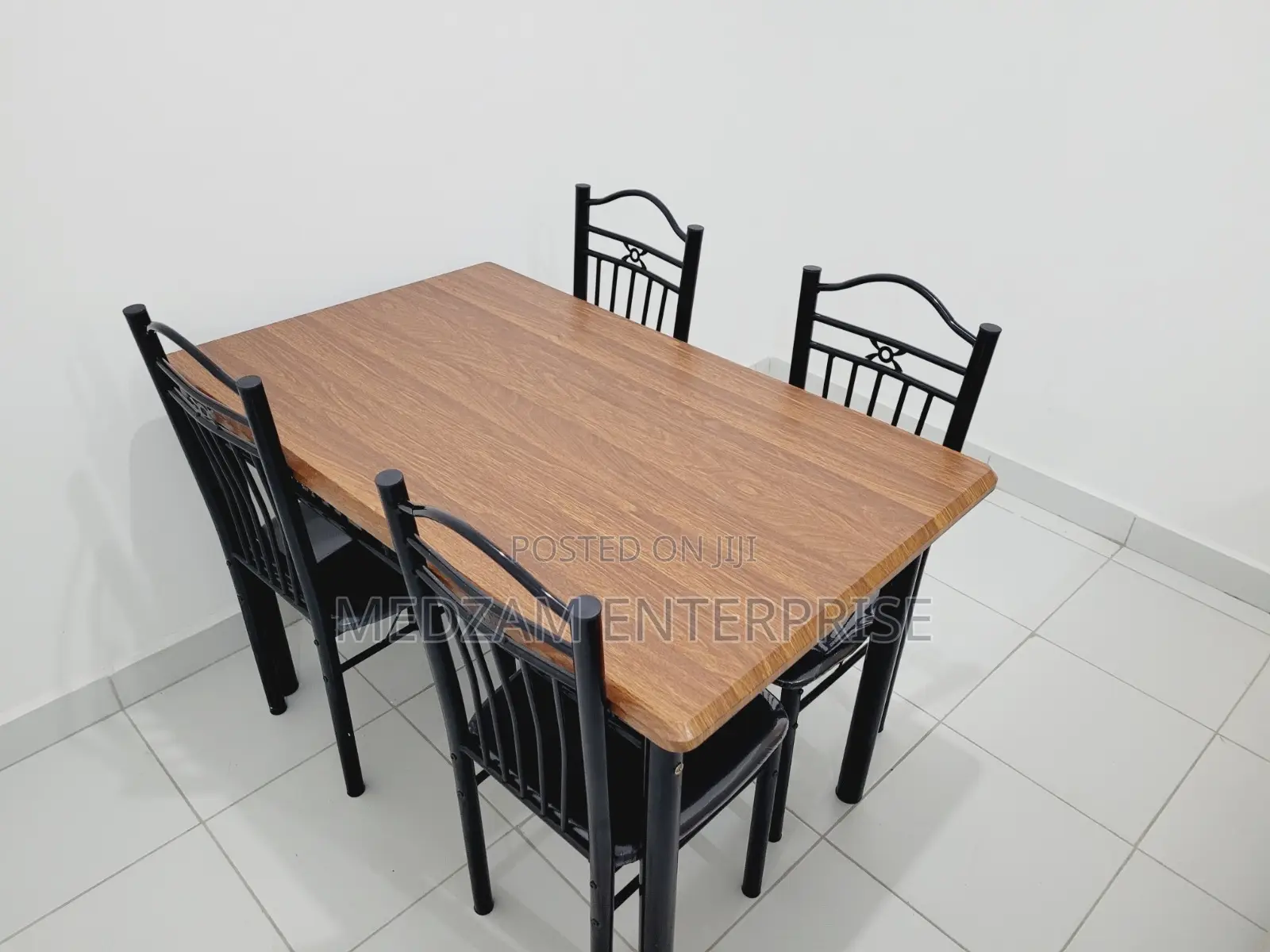 2 Bedroom Airbnb in Mombasa, Buxton in Tudor
