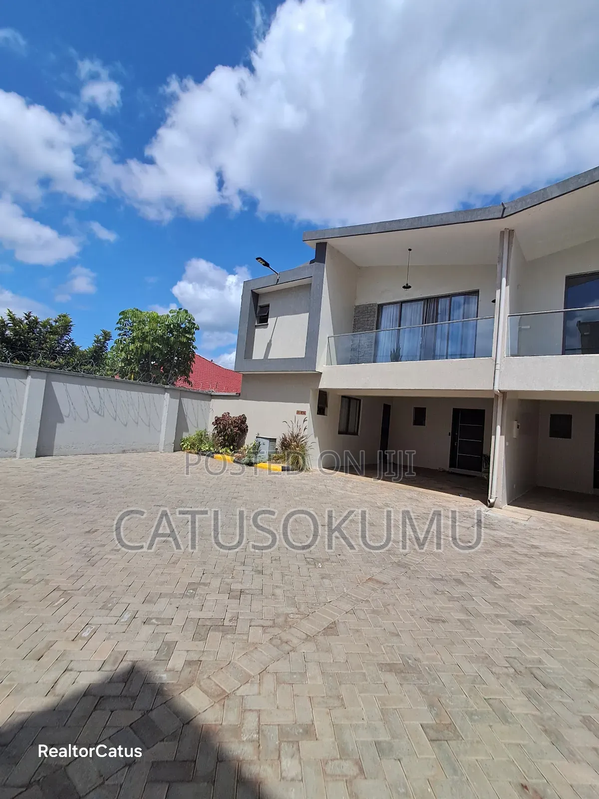 5bdrm Maisonette in Gateway Mall Area for rent in Gateway Mall Area