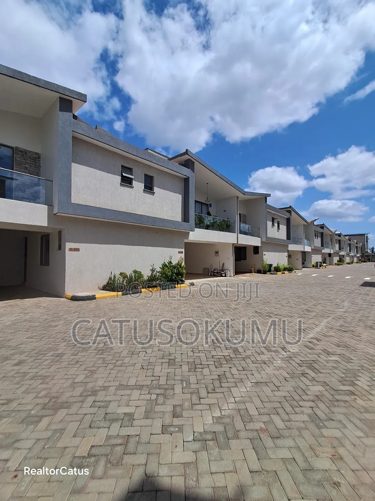 5bdrm Maisonette in Gateway Mall Area for rent in Gateway Mall Area