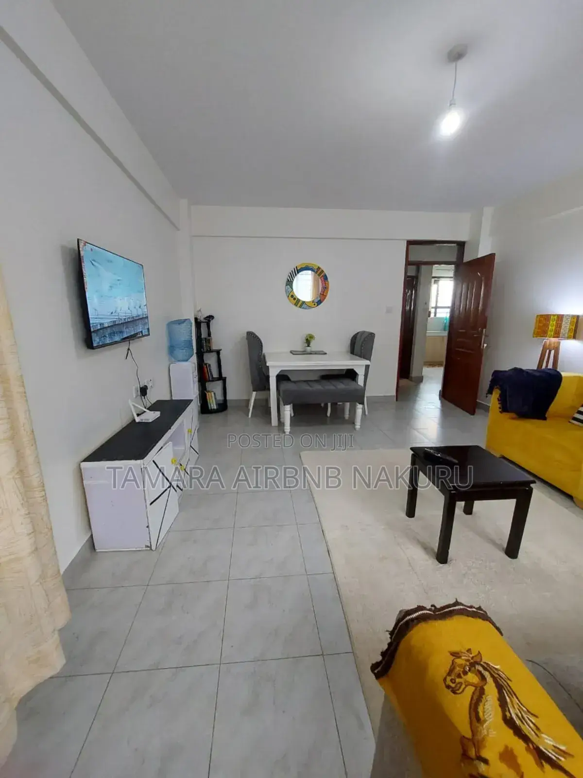 2 Bedroom Airbnb Nakuru With Lake and Park View in Naka