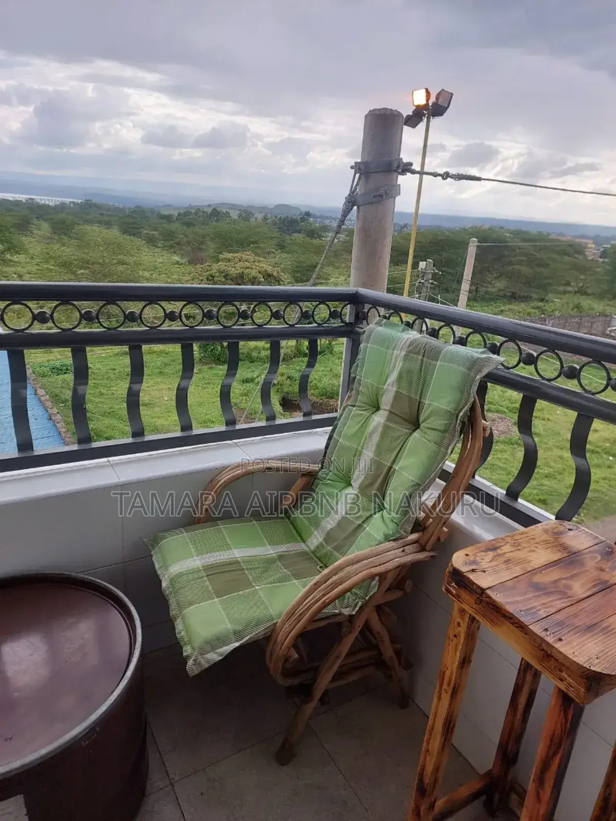 2 Bedroom Airbnb Nakuru With Lake and Park View in Naka