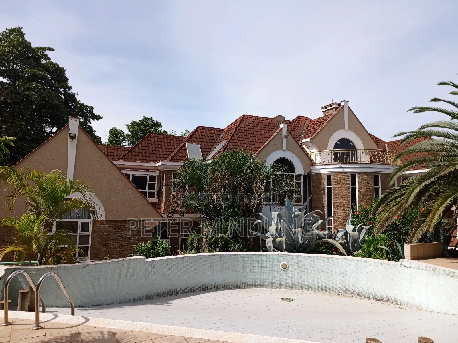 7bdrm Mansion in Old Muthaiga for sale in Muthaiga