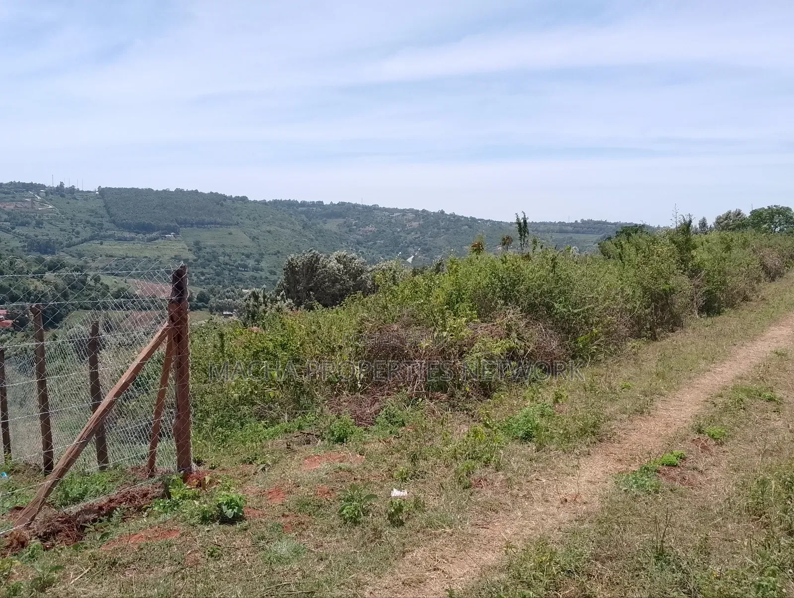 Mua Hills 1 Acre Land - in Mua Hills