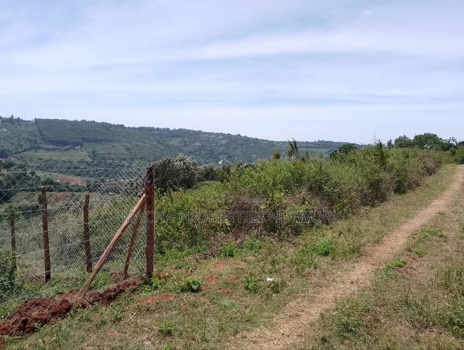 Mua Hills 1 Acre Land - in Mua Hills