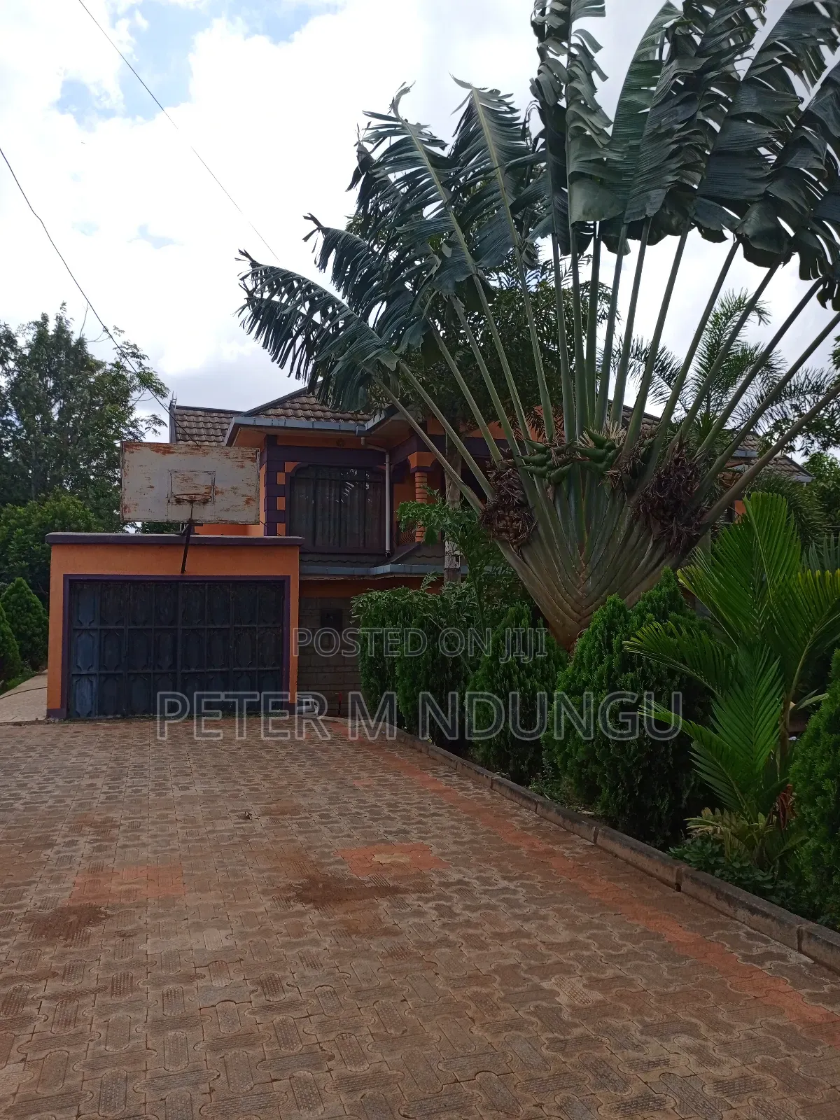 4bdrm Maisonette in Membley Estate for sale in Membley Estate