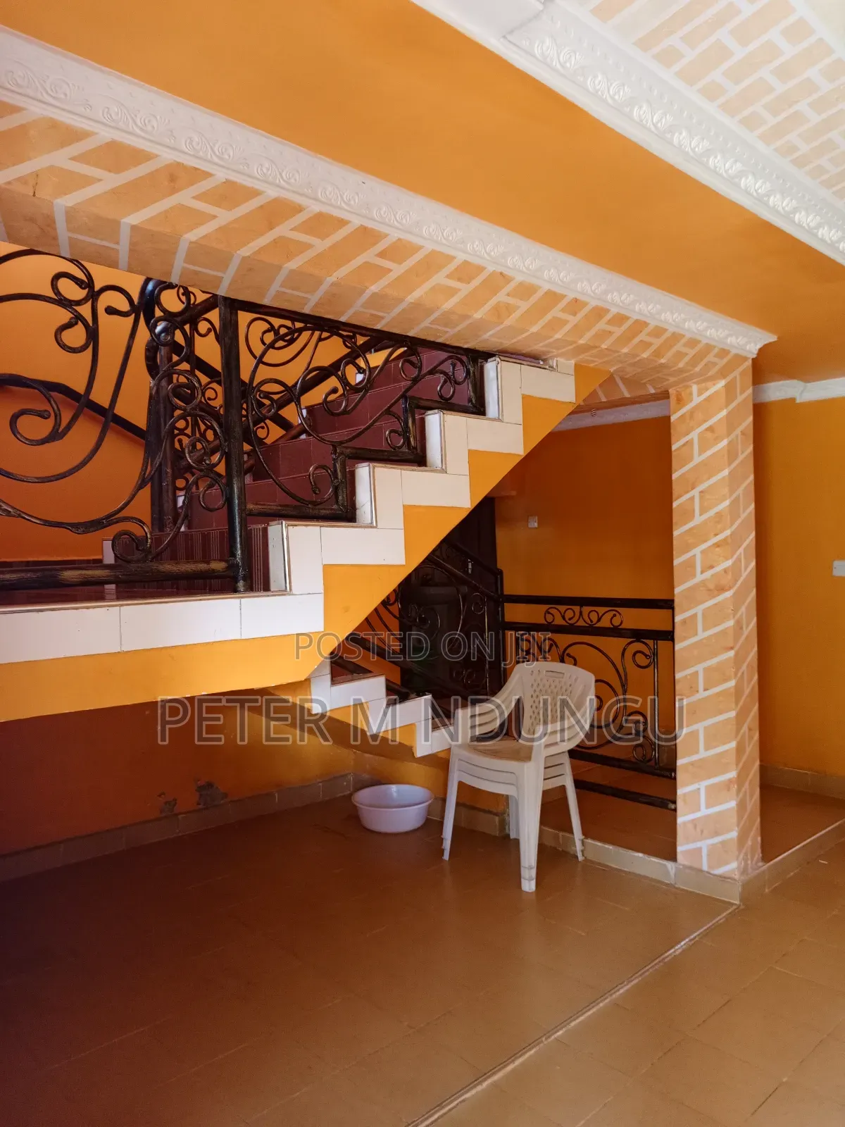 4bdrm Maisonette in Membley Estate for sale in Membley Estate