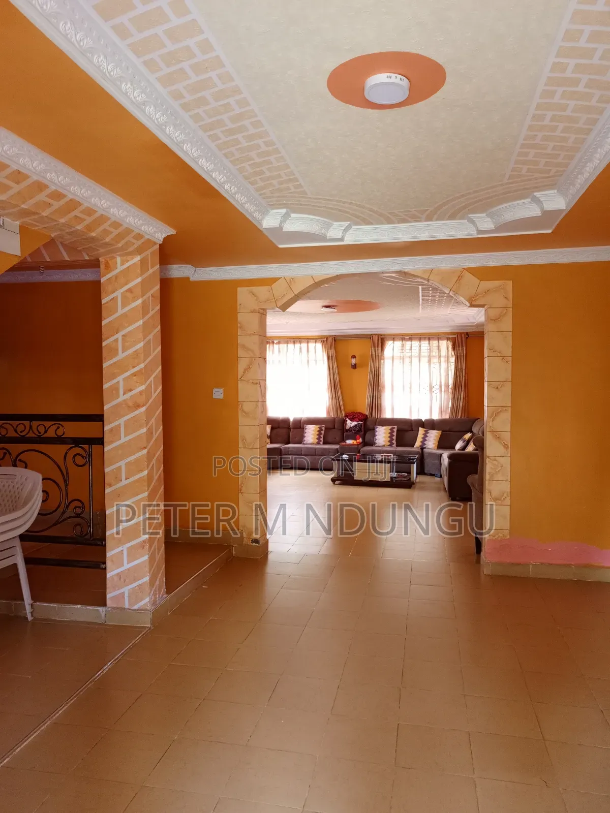 4bdrm Maisonette in Membley Estate for sale in Membley Estate
