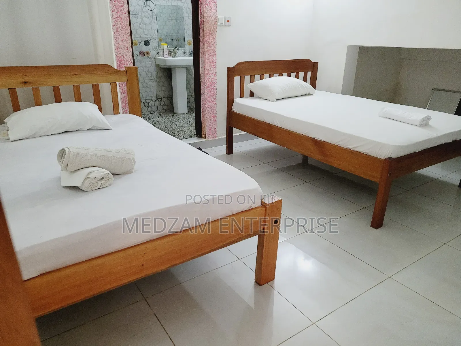 Kisimani's 2-Bed Airbnb - A Perfect Base for Your Kenyan Getaway in Ziwa la Ngombe