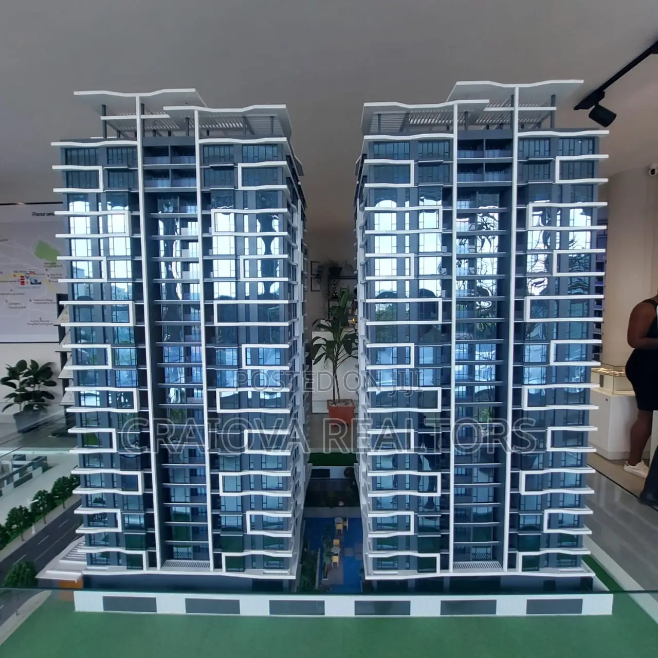 2bdrm Apartment in Panaroma West, Raphta Road Area for sale in Raphta Road Area