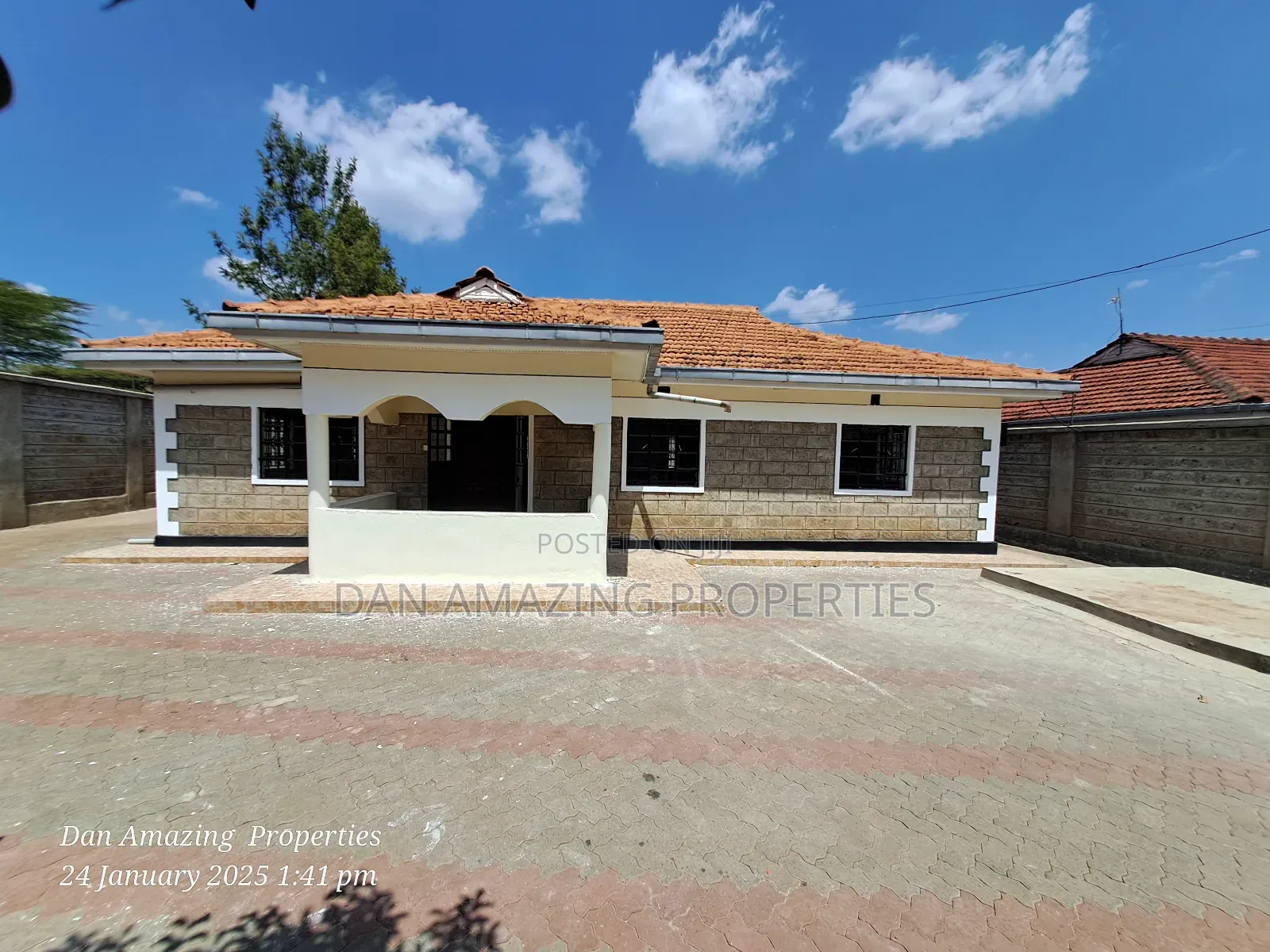 3bdrm Bungalow in Lemelepo Close, Rimpa for sale in Rimpa