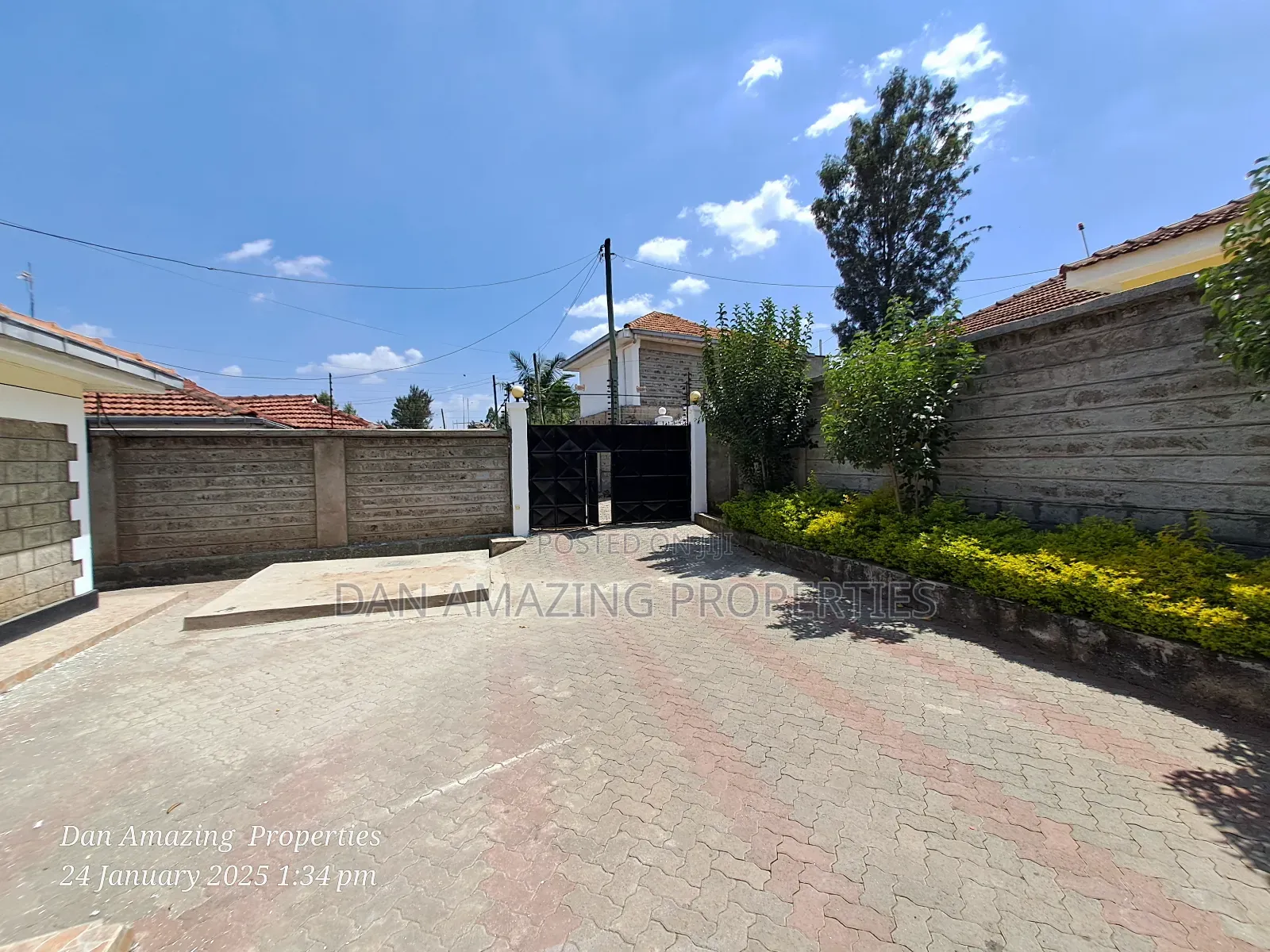 3bdrm Bungalow in Lemelepo Close, Rimpa for sale in Rimpa