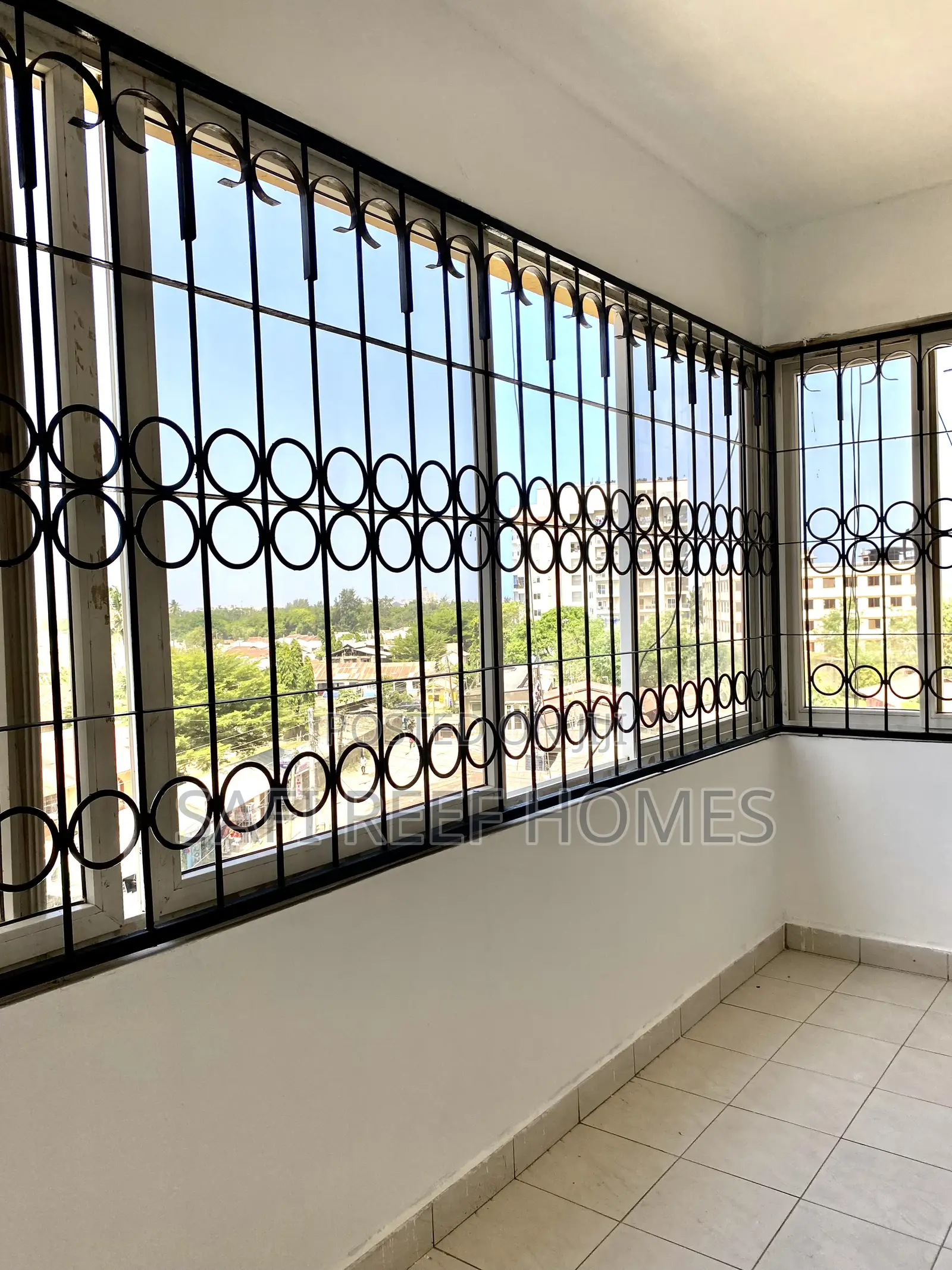 3bdrm Apartment in Nyali for sale in Nyali