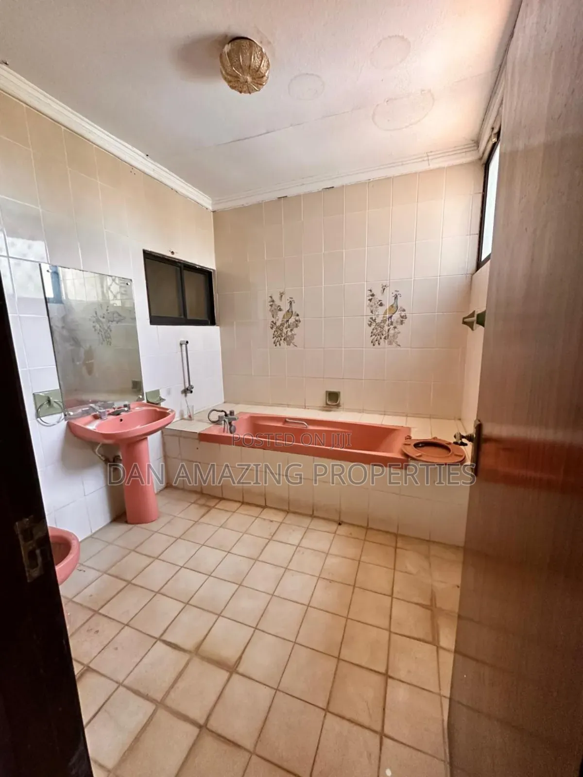 7bdrm Maisonette in Mutero On 1 Acre, Karen for rent in Karen