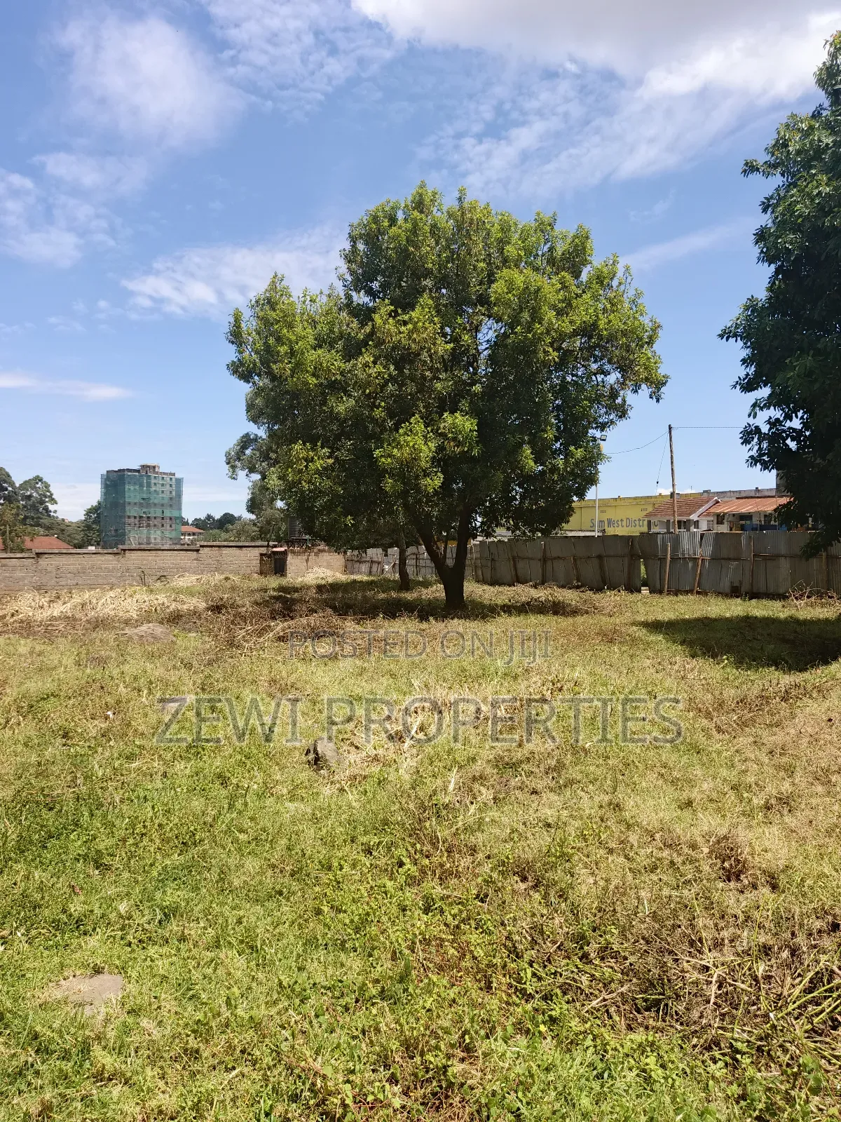 Half Acre Commercial (Sam West) Satellite Dagoretti Corner in Satelitte