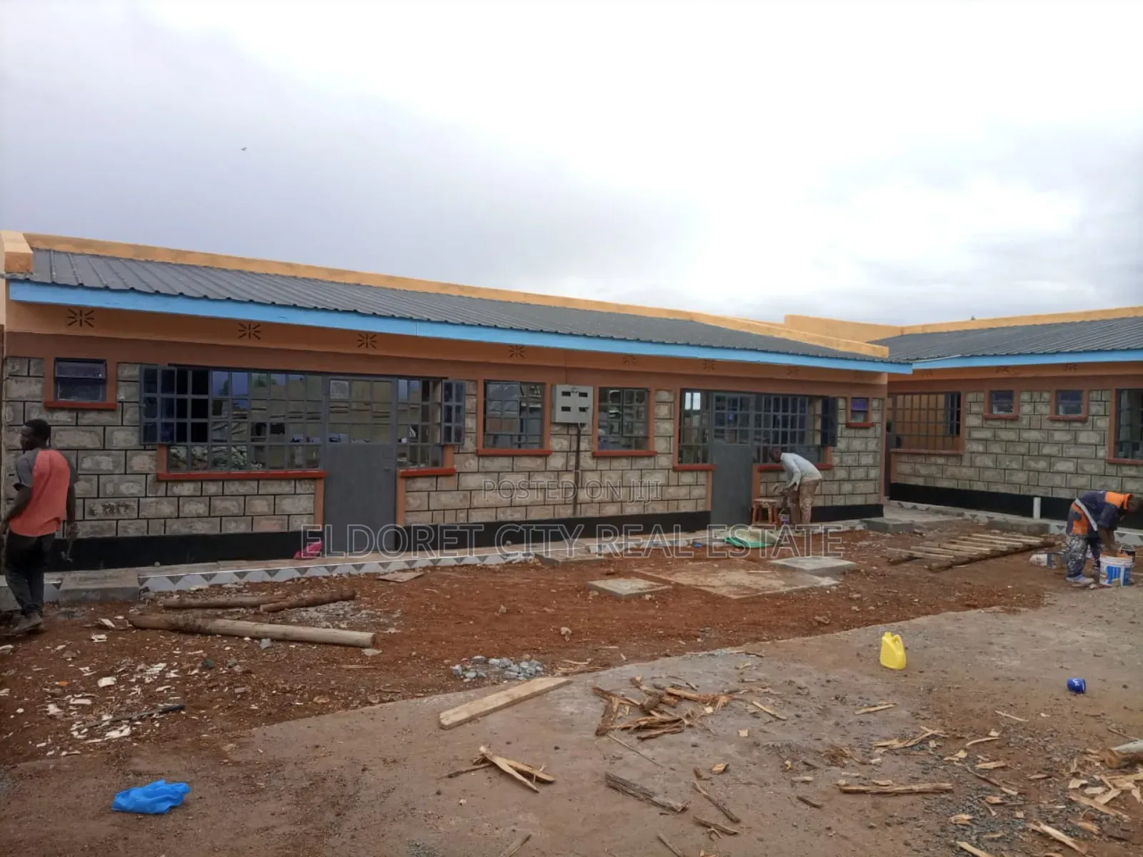 1/8 Plot Kimumu/Better Farm With Rentals in Eldoret CBD