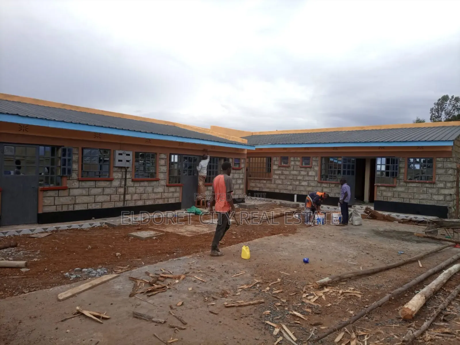 1/8 Plot Kimumu/Better Farm With Rentals in Eldoret CBD