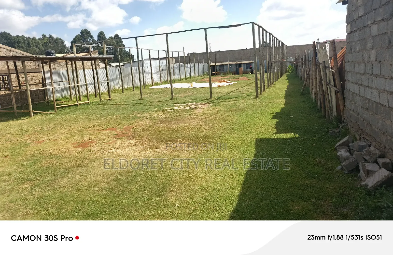1/4 Plot Kimumu Hawaii With Title in Eldoret CBD