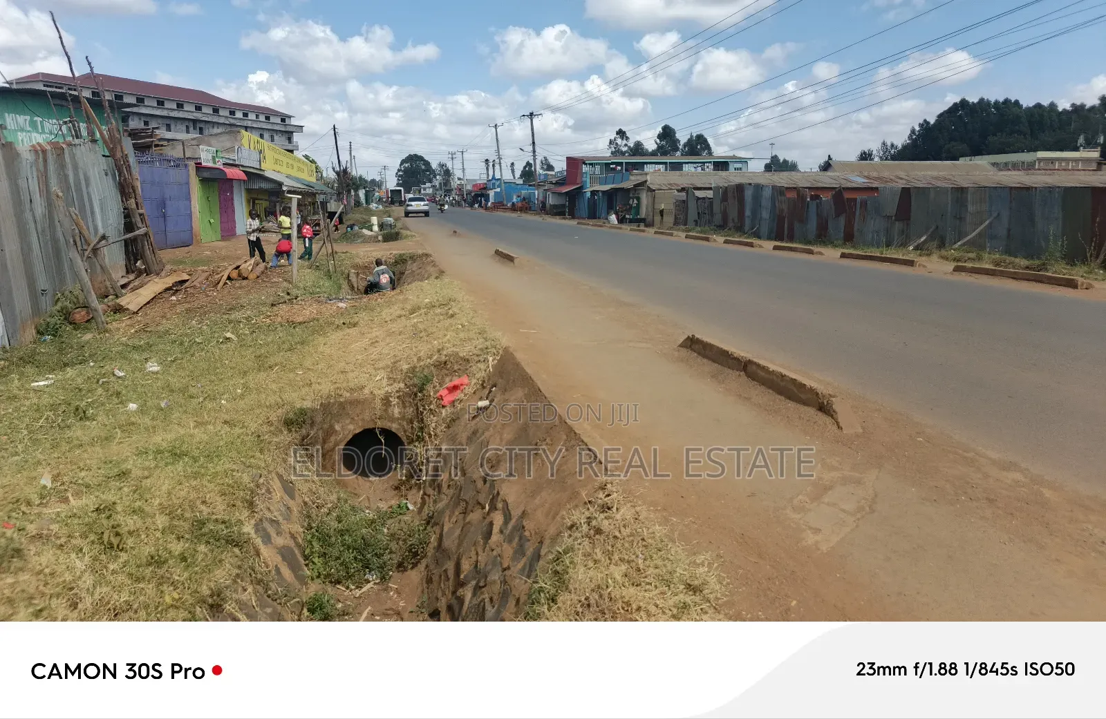 1/8 Plot Kimumu Hawaii With Title in Eldoret CBD