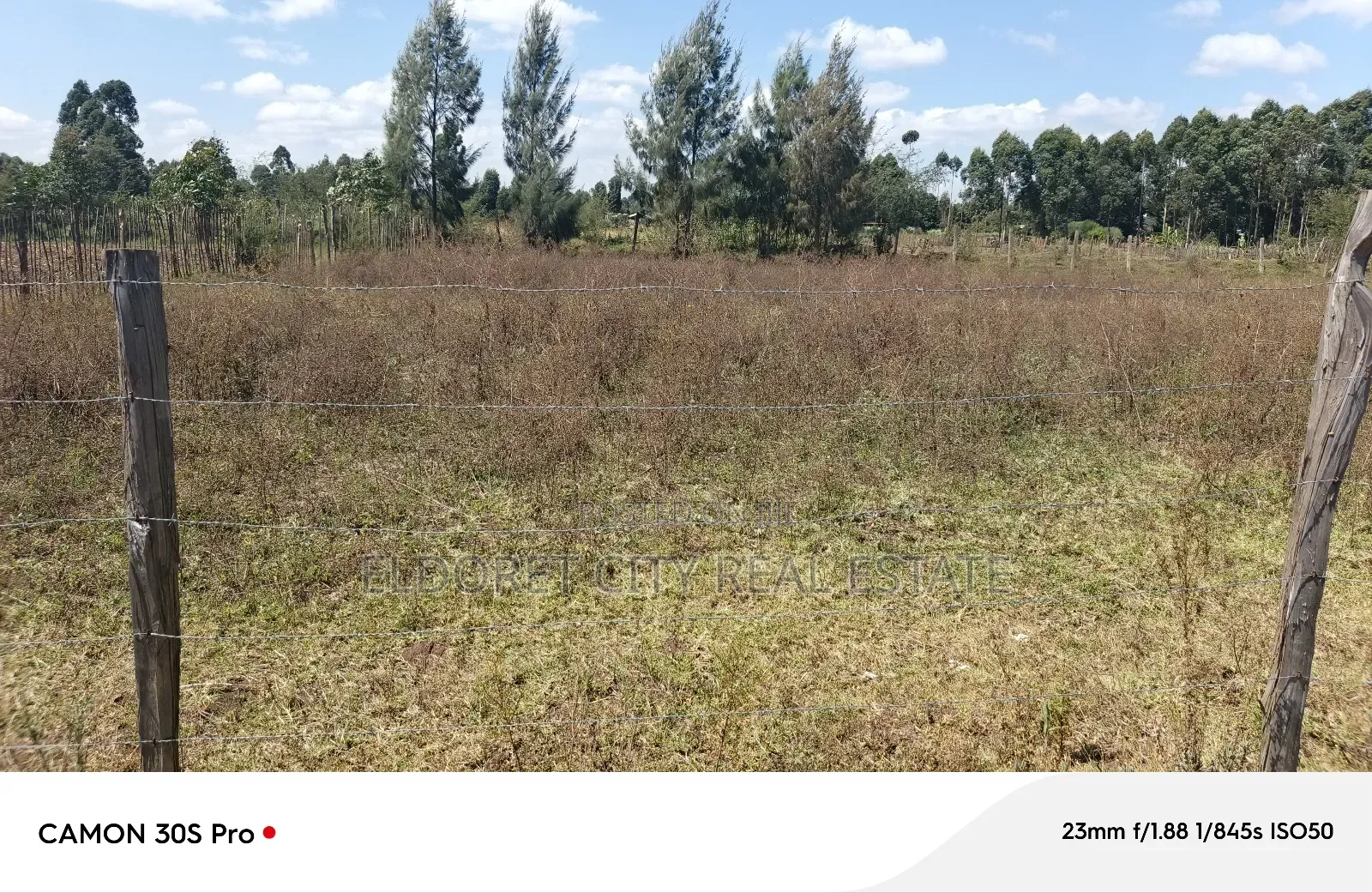 1/8 Kiplombe With Title. in Eldoret CBD