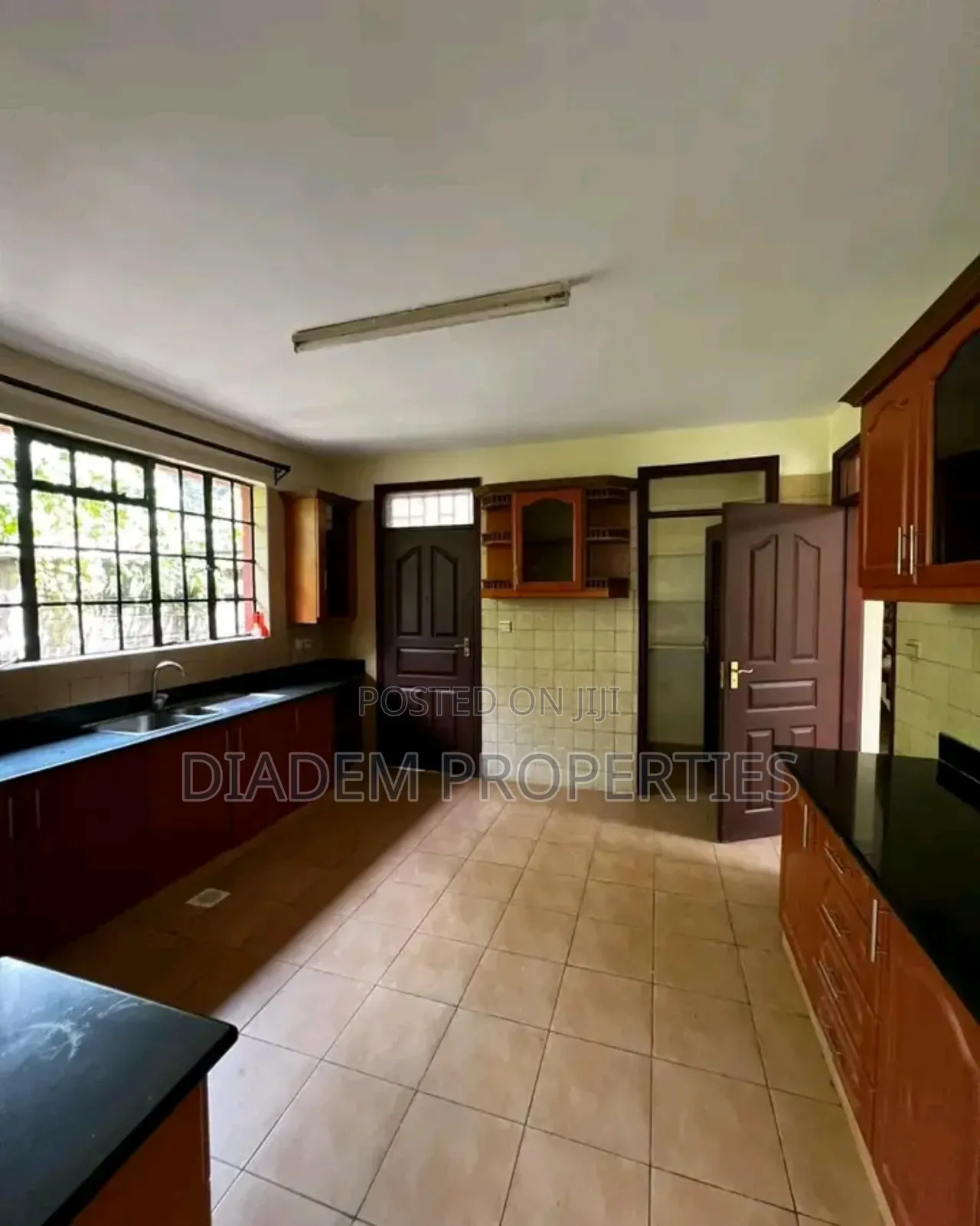 4bdrm Townhouse / Terrace in Riara, Lavington for rent in Lavington