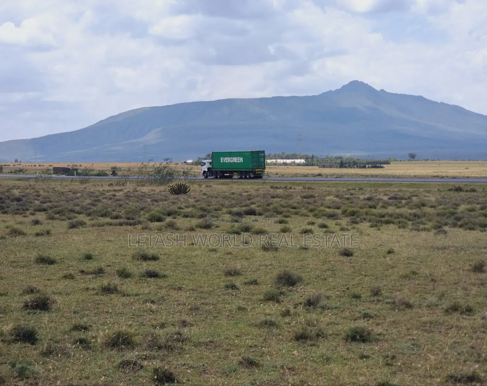 Prime Land Touching Tarmac,3acres in Mirera