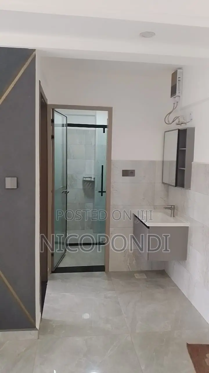 1bdrm Apartment in Lavington, Valley Arcade for sale in Valley Arcade