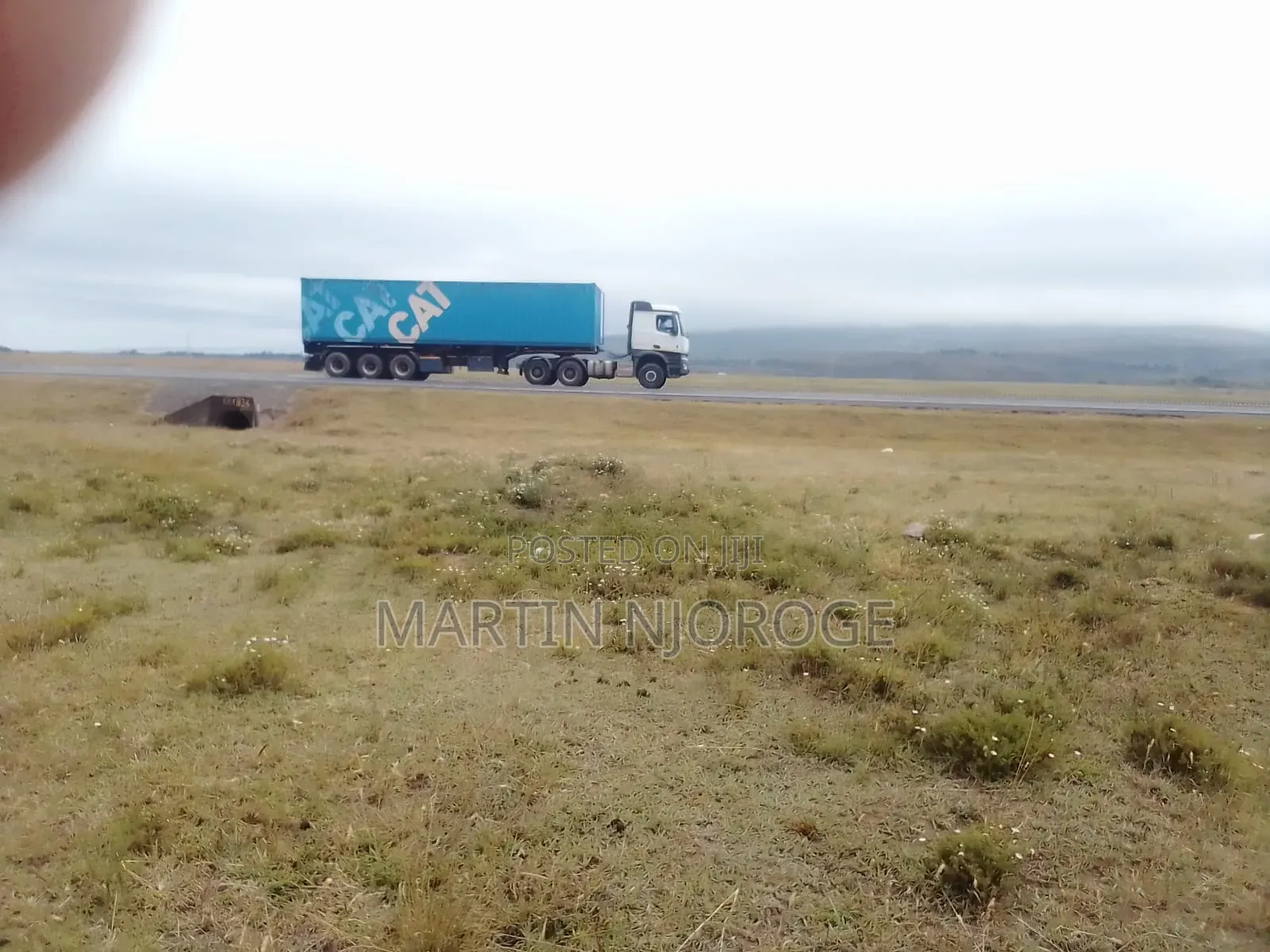 10 Acres Longonot Touching Tarmac in Naivasha East