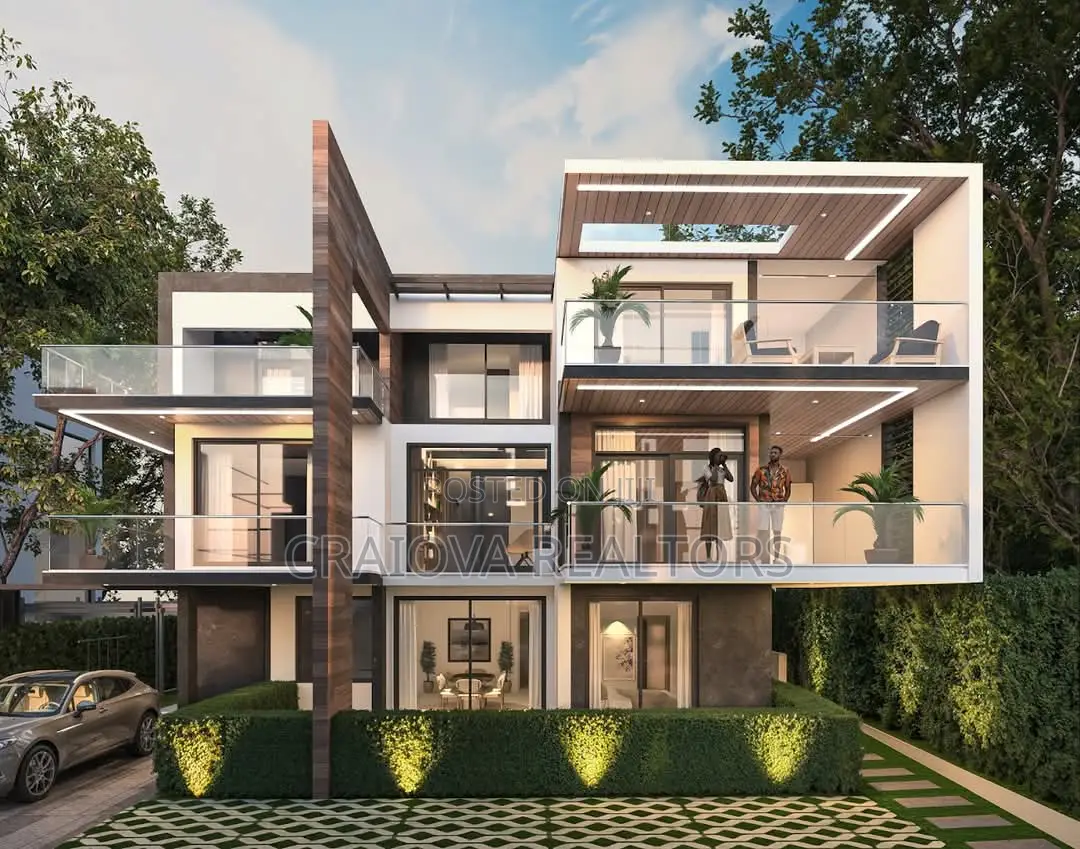6bdrm Villa in Lavington for sale in Lavington