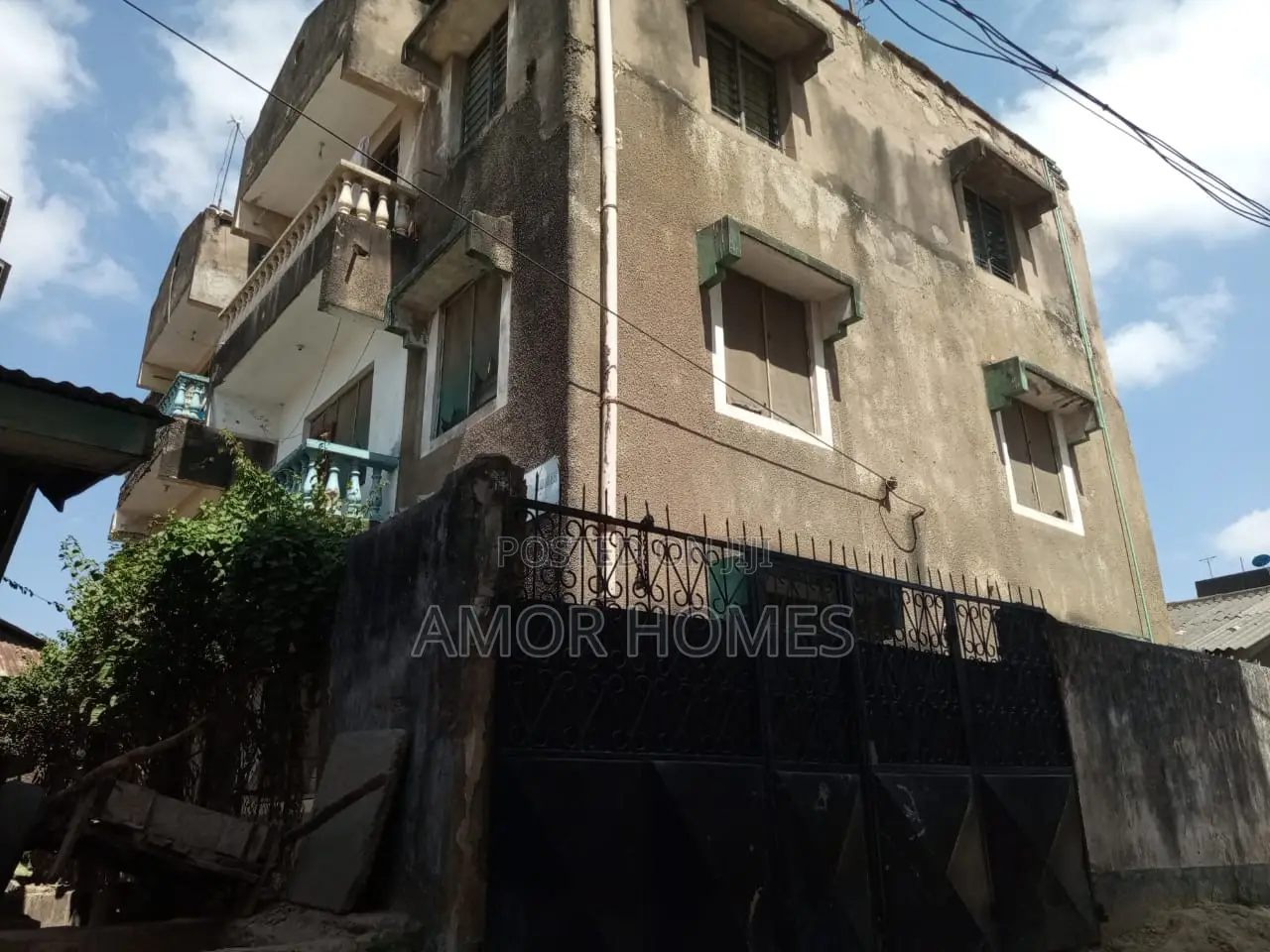 2bdrm Block of Flats in Mikindani for sale in Mikindani