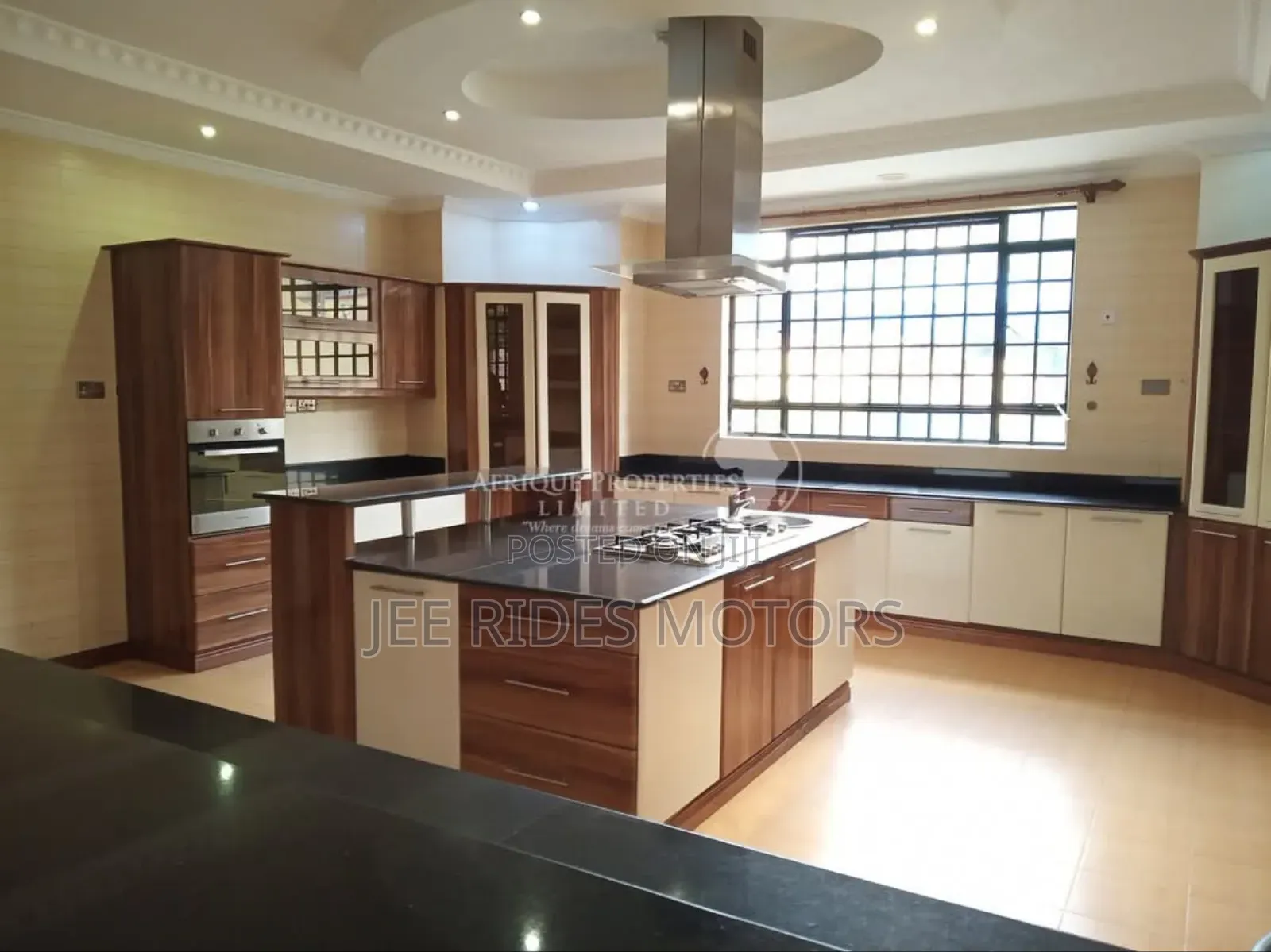 Furnished 5bdrm Maisonette in Runda, Nairobi Central for sale in Nairobi Central