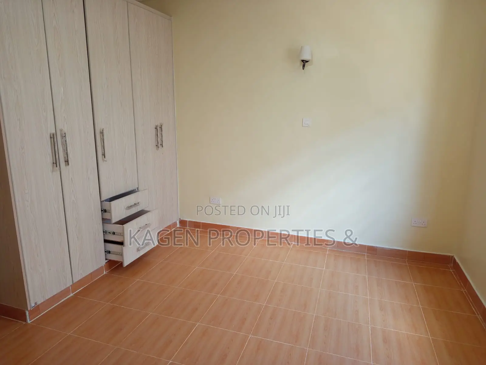 4bdrm Maisonette in Nkoroi, Ongata Rongai for sale in Ongata Rongai
