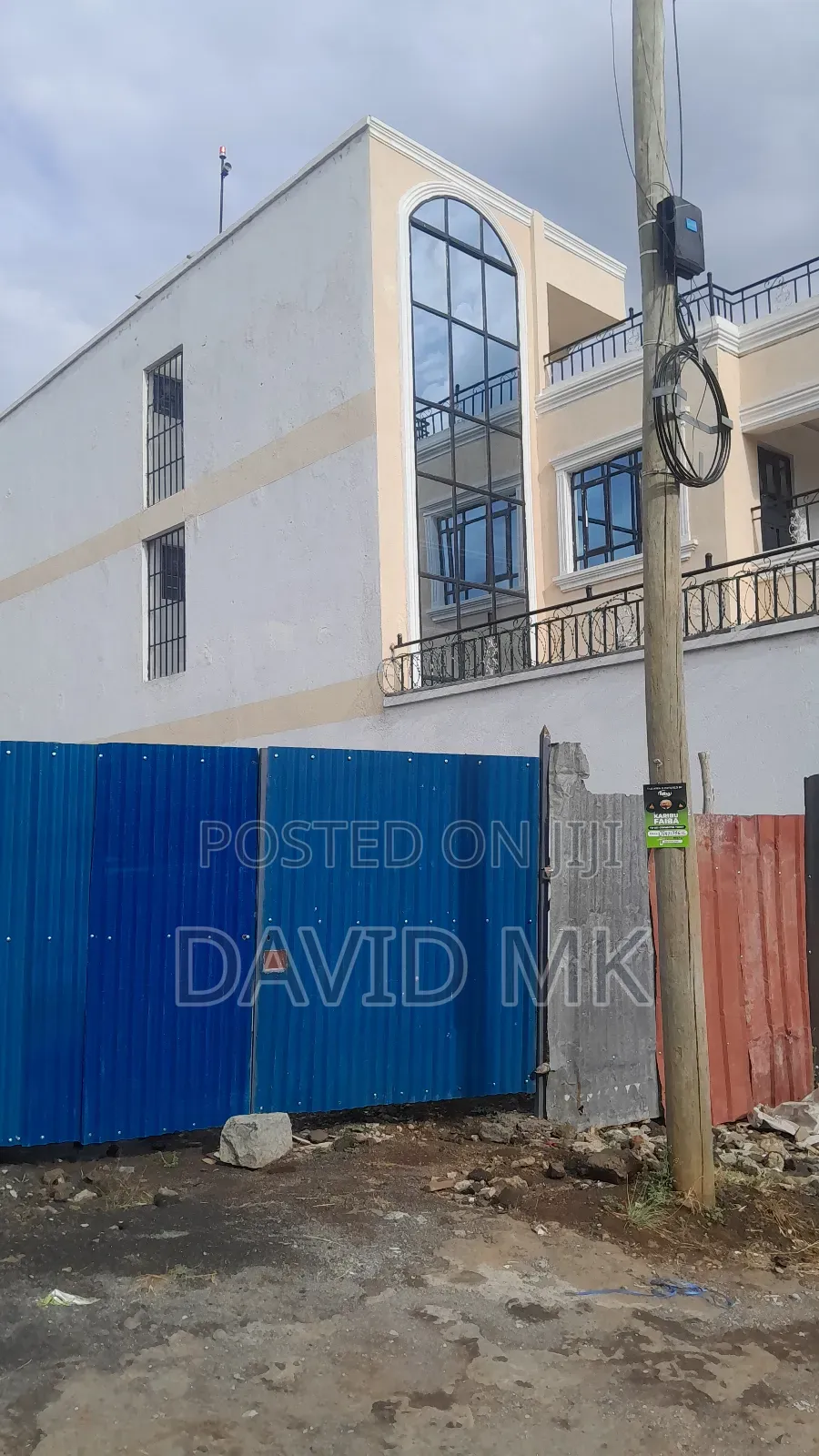 5bdrm Maisonette in Membley for rent in Membley Estate