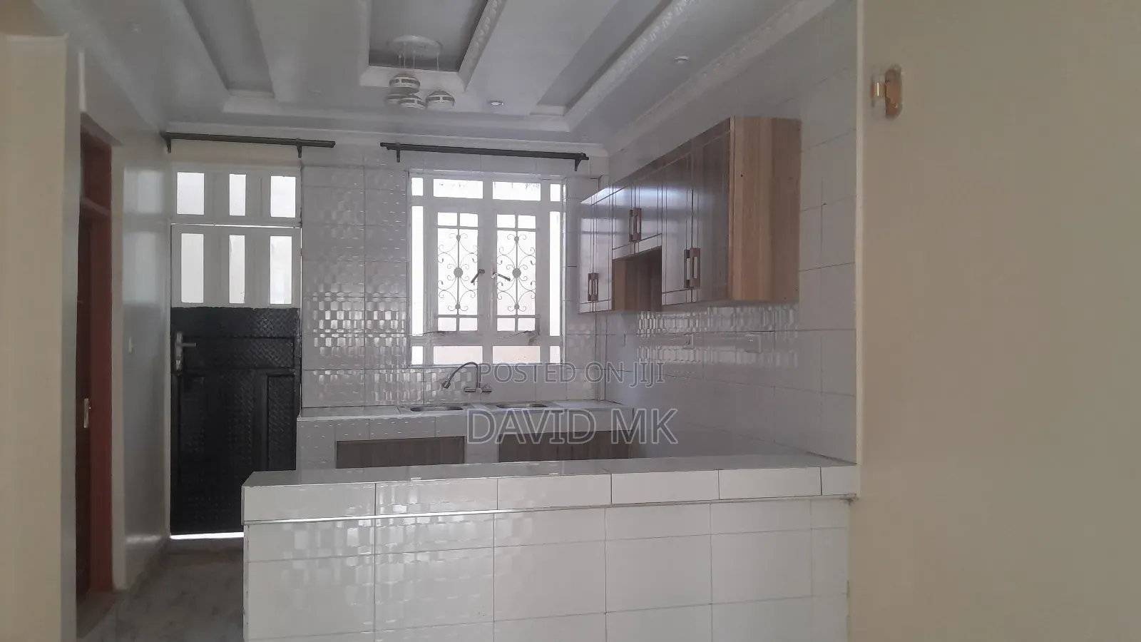 5bdrm Maisonette in Membley for rent in Membley Estate