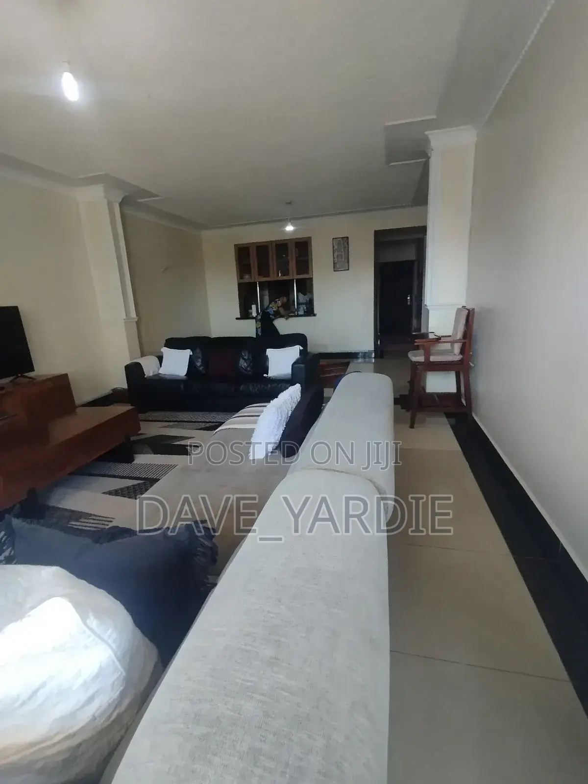 2bdrm Apartment in Lavington for sale in Lavington