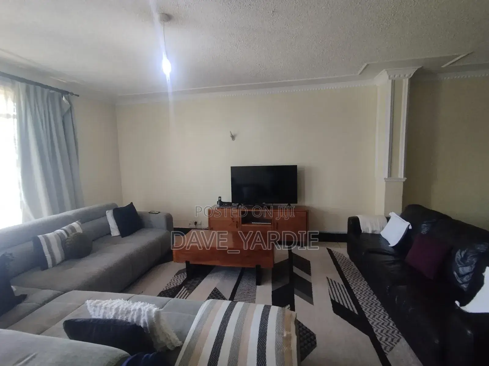 2bdrm Apartment in Lavington for sale in Lavington