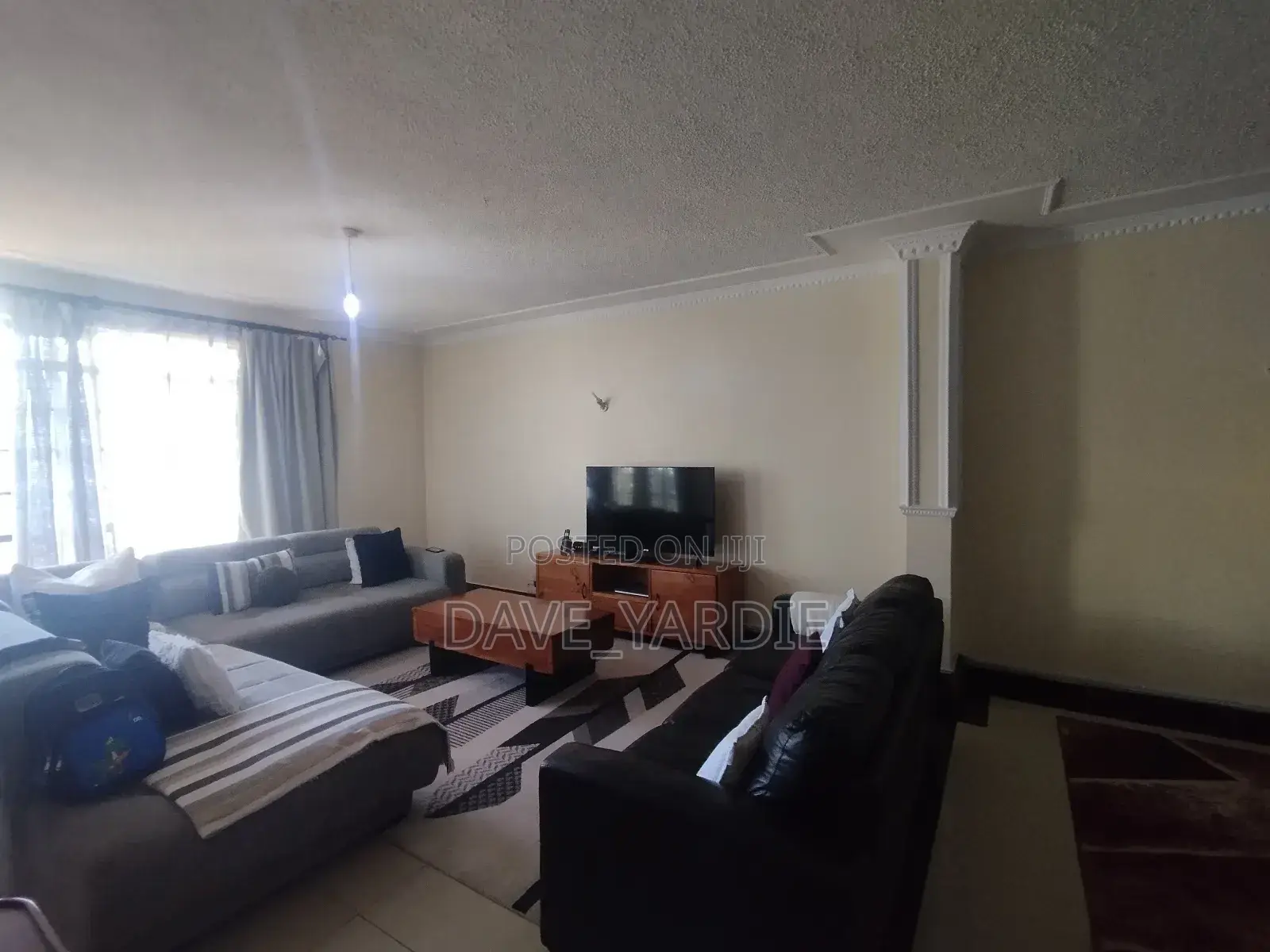 2bdrm Apartment in Lavington for sale in Lavington