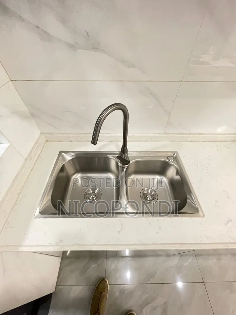 3bdrm Apartment in Westlands, Raphta Road Area for sale in Raphta Road Area