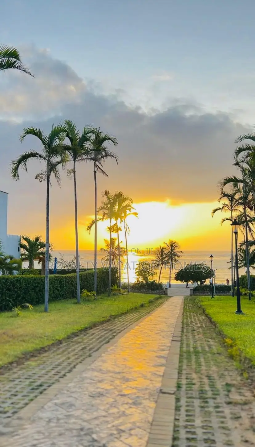 2 Br Beach Airbnb Apartment at Sultan Palace, Kikambala in Kikambala