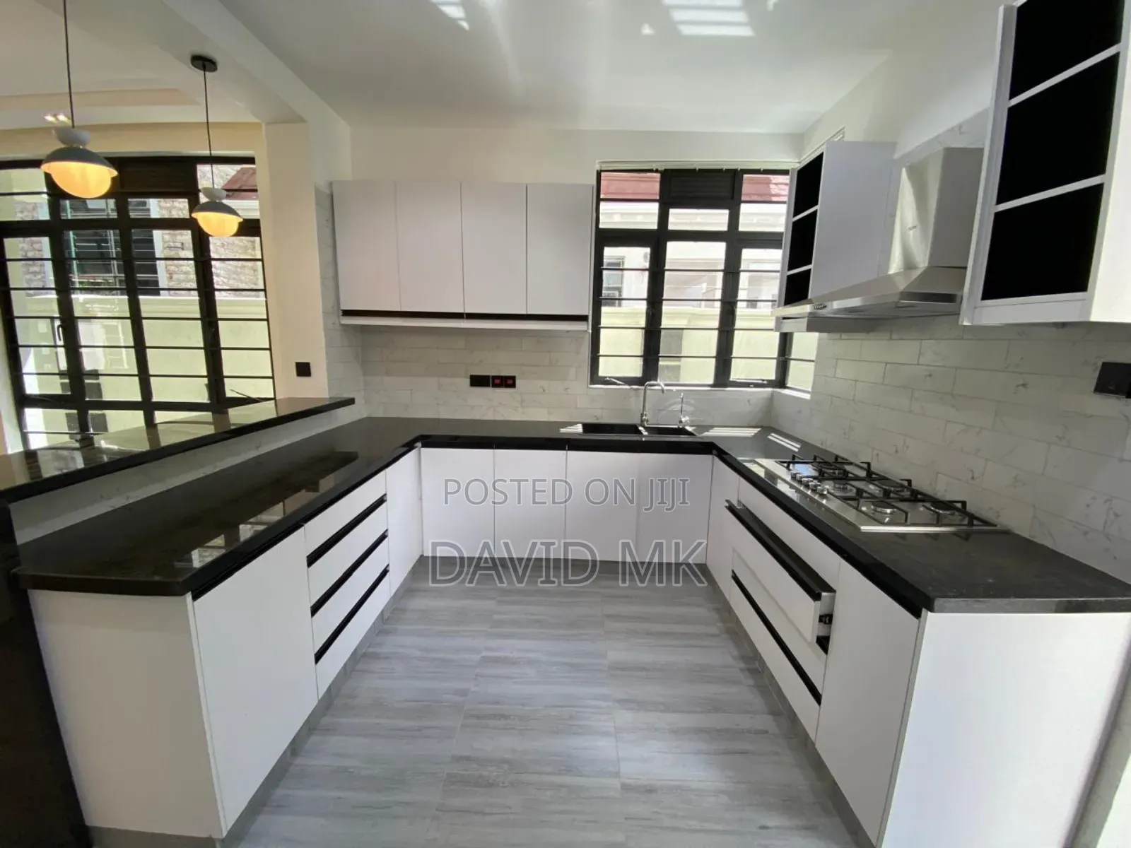 4bdrm Maisonette in Membley for sale in Membley Estate