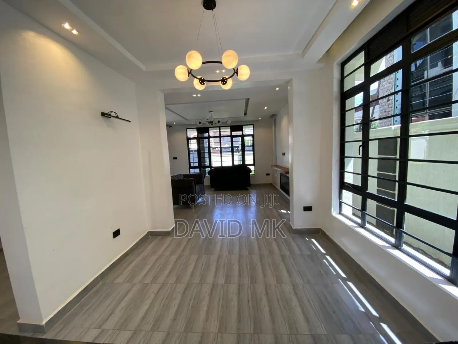 4bdrm Maisonette in Membley for sale in Membley Estate